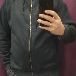 Никитин Антон